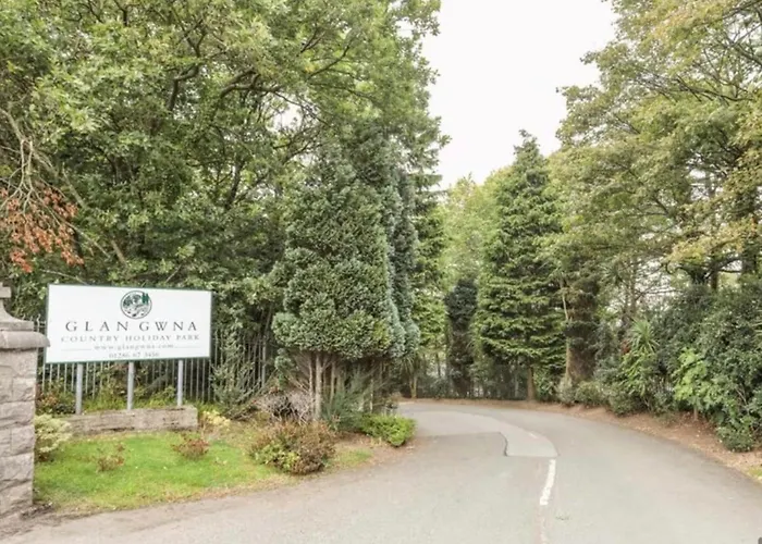 Snowdonia Cottage Glan Gwna Holiday Park